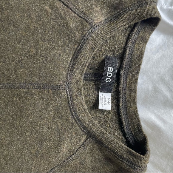 Army Green Winter Dress - Picture 3 of 4